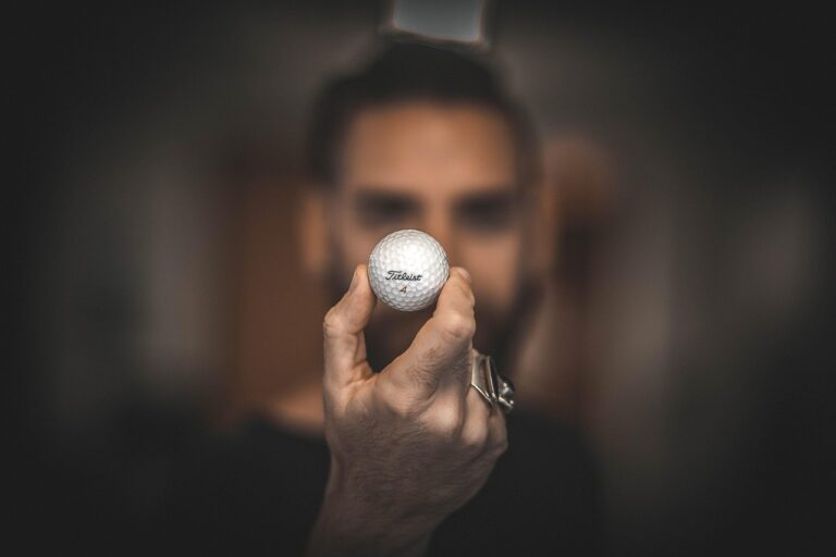 ゴルフの上達を打ちっぱなしで最大化する方法は？